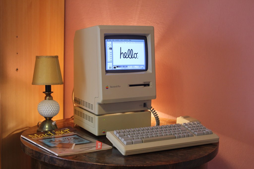 Macintosh Plus (M0001A)