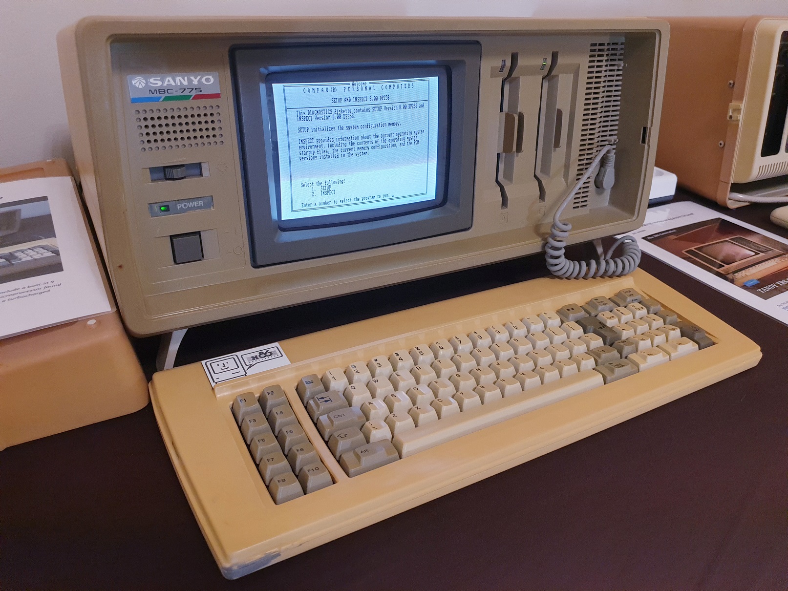 Sanyo MBC-775