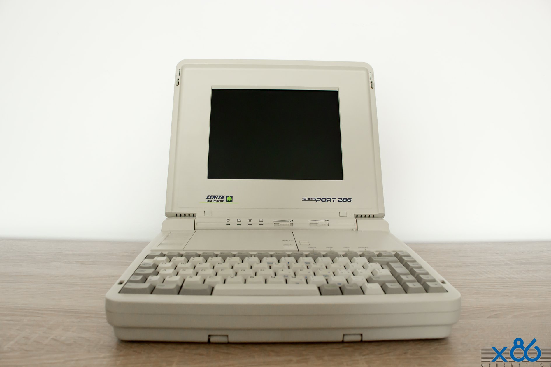 Zenith Data Systems SlimSport 286 (IWL 286-2)