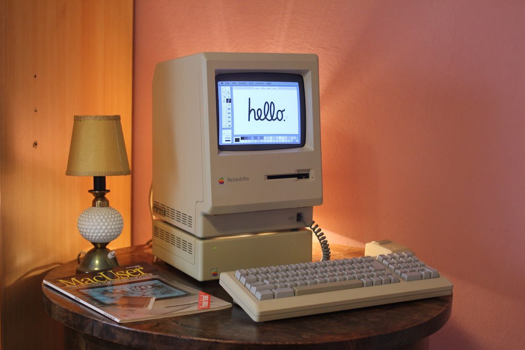mac plus computer case
